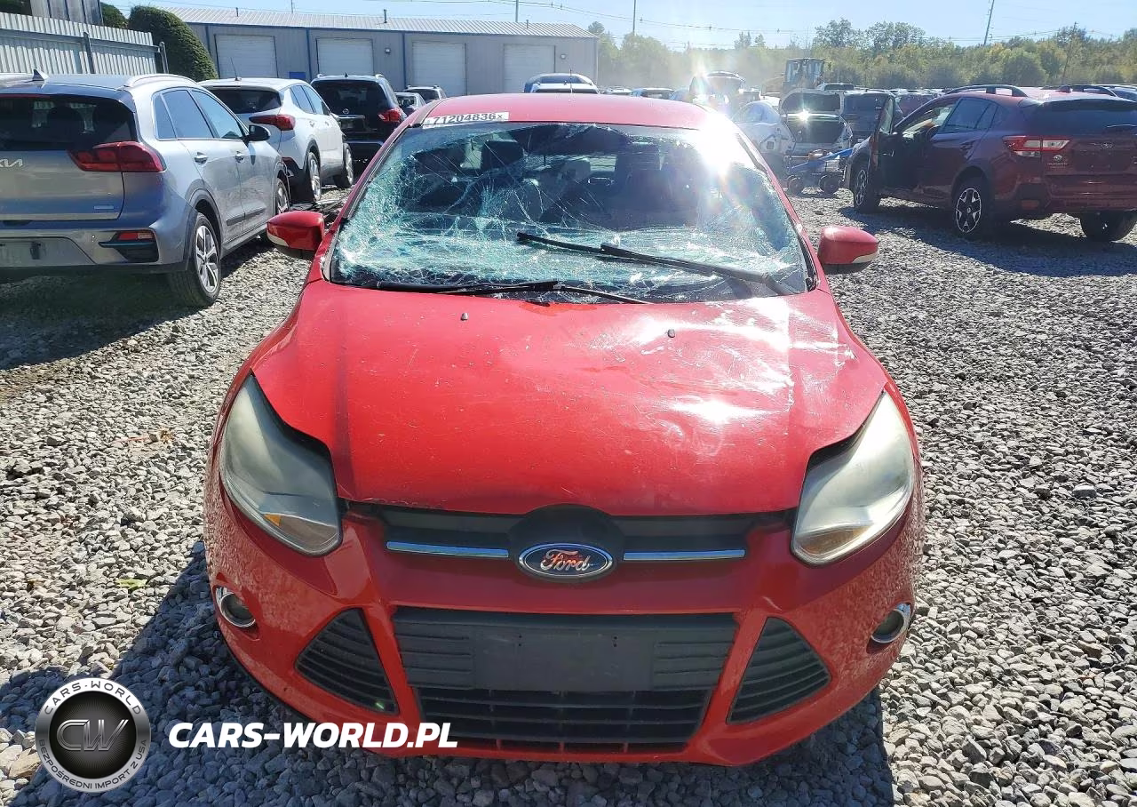 2014 Ford Focus Se VIN:1FADP3F20EL307011 - 5