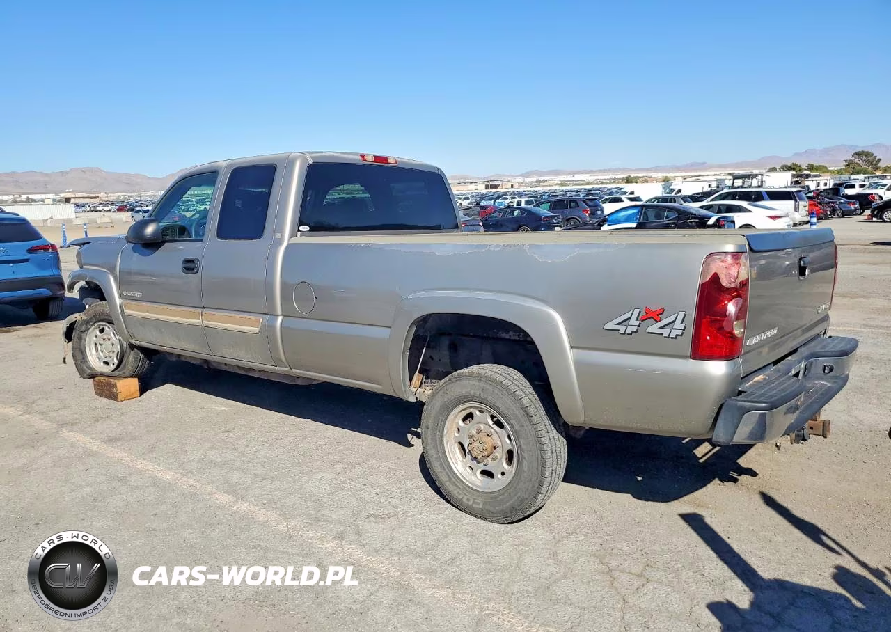 2003 Chevrolet Silverado K2500 Heavy Duty VIN:1GCHK29G73E220056 - 2