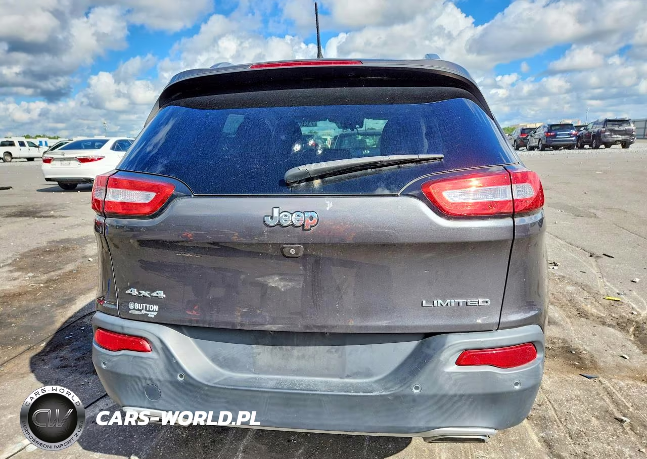 2015 Jeep Cherokee Limited VIN:1C4PJMDS6FW660158 - 6