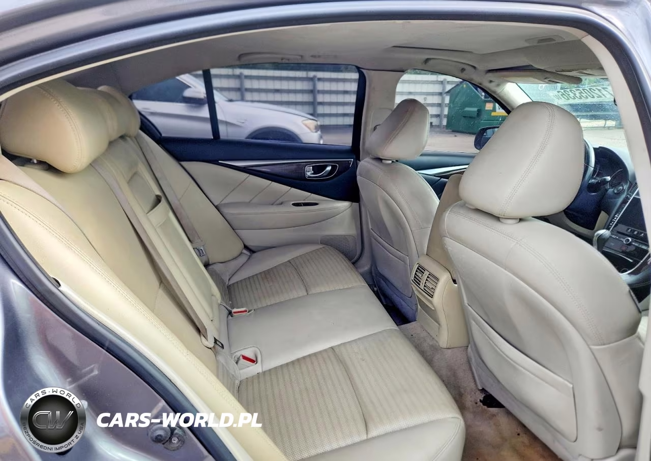 2018 Infiniti Q50 3.0T Luxe VIN:JN1EV7APXJM353015 - 10