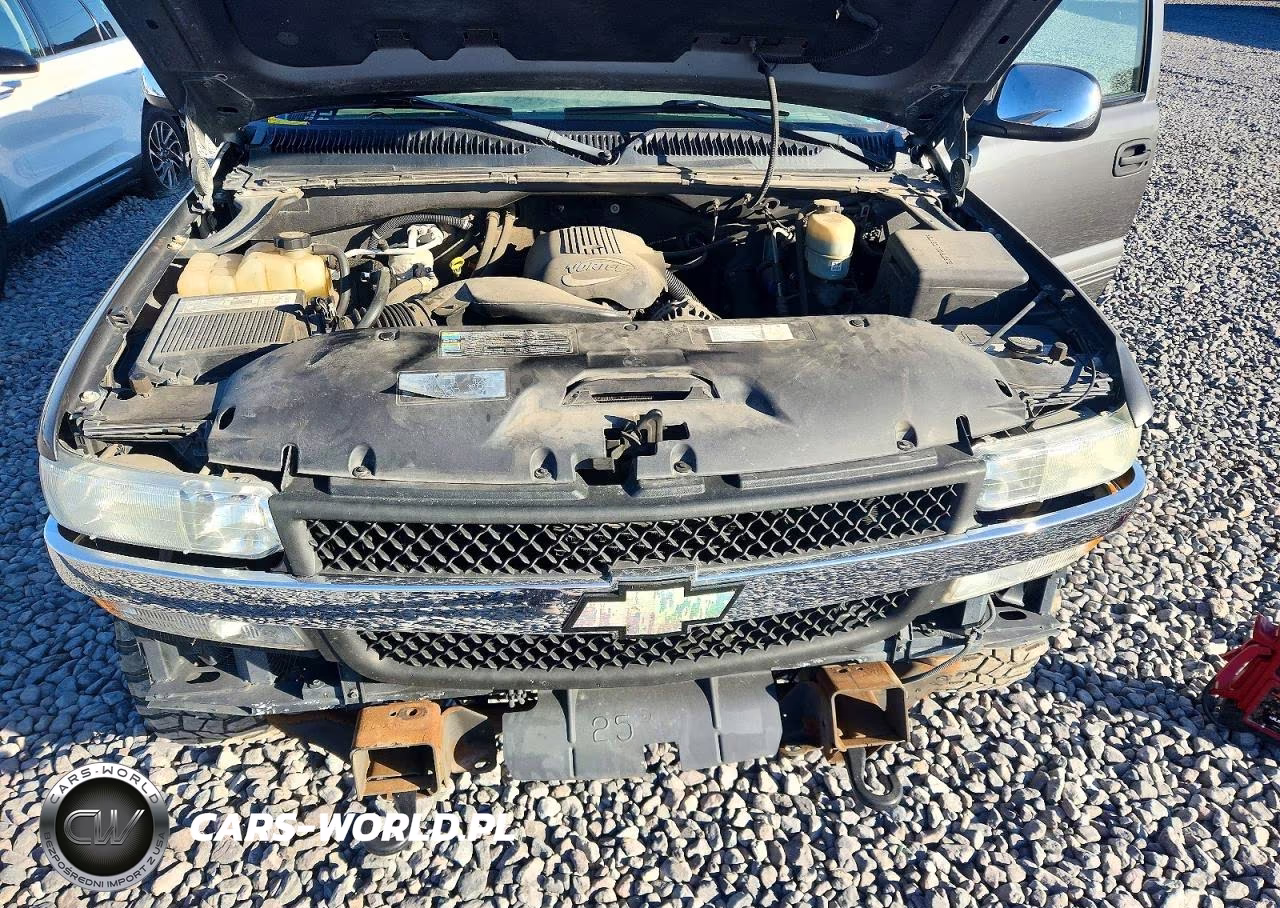 2002 Chevrolet Silverado K2500 Heavy Duty VIN:1GCHK29U02E269992 - 11