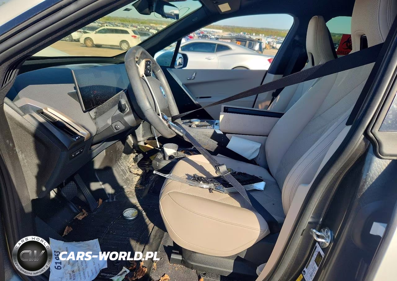 2025 BMW Ix xDrive50 VIN:WB523CF03SCT78027 - 7