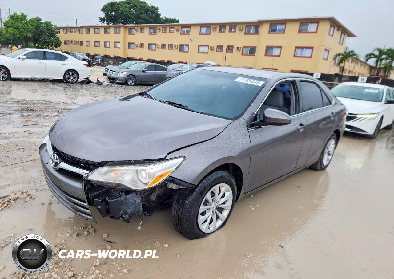 2017 Toyota Camry Le