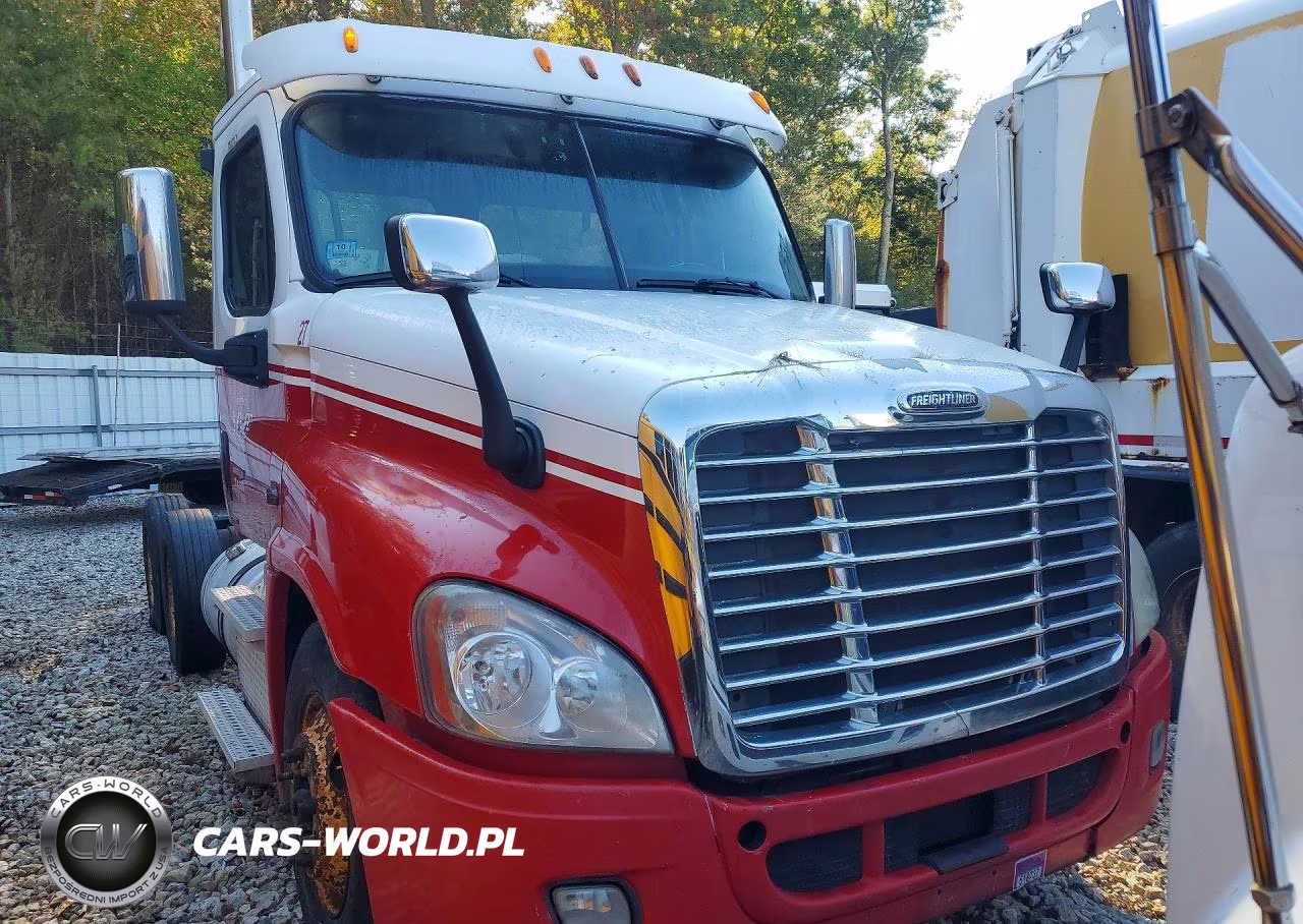 2012 Freightliner Cascadia 125 VIN:1FUJGEDR0CLBM7911 - 5