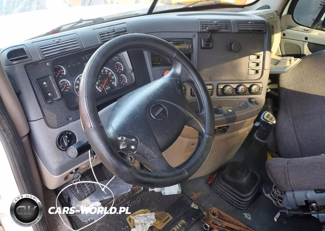 2012 Freightliner Cascadia 125 VIN:1FUJGEDR0CLBM7911 - 8