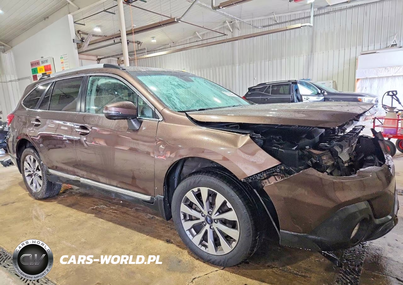 2019 Subaru Outback Touring VIN:4S4BSETC8K3259502 - 4