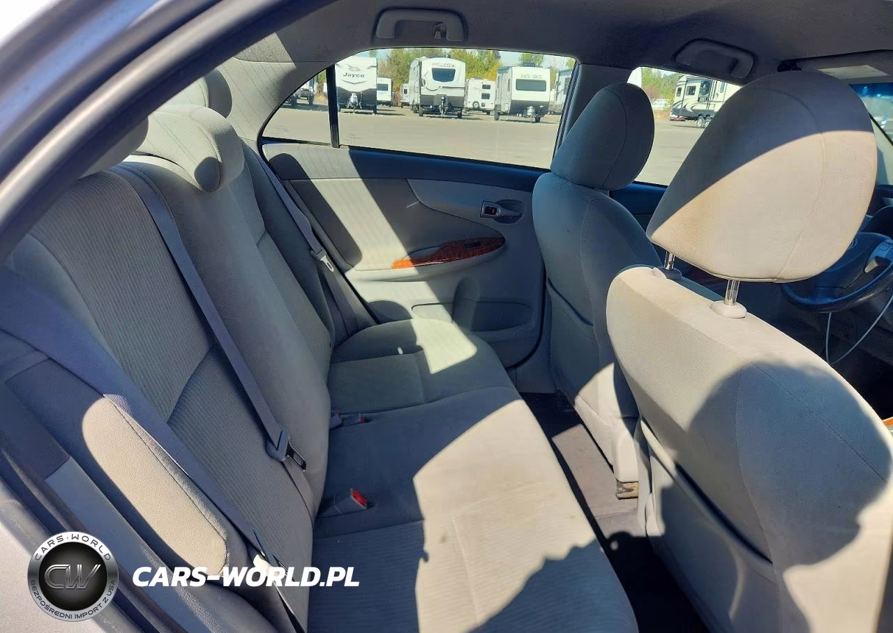 2010 Toyota Corolla Xle VIN:1NXBU4EE8AZ247829 - 10