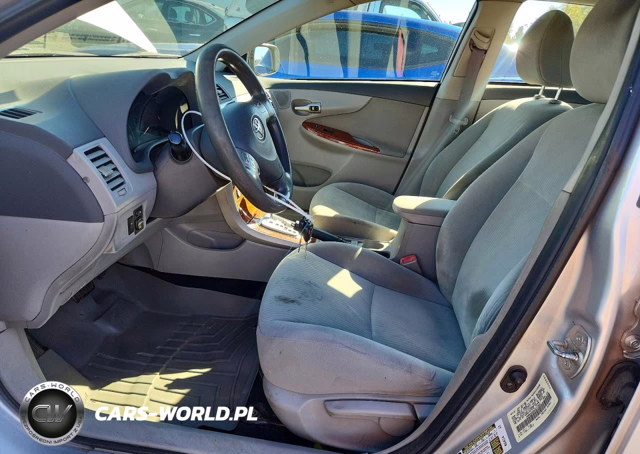 2010 Toyota Corolla Xle VIN:1NXBU4EE8AZ247829 - 7
