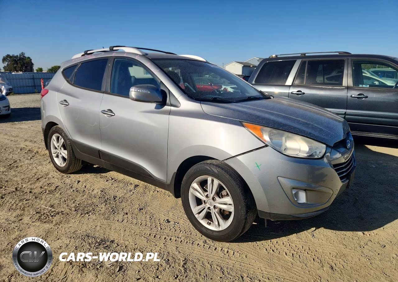 2013 Hyundai Tucson Gls VIN:KM8JU3AC1DU653661 - 4