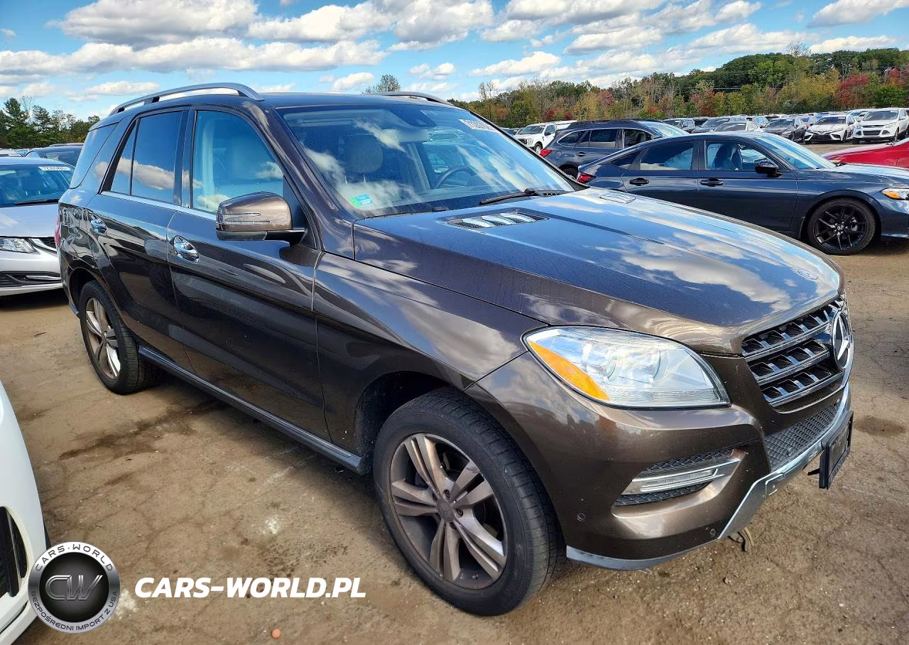 2015 Mercedes-Benz Ml 350 4Matic VIN:4JGDA5HB7FA549372 - 4