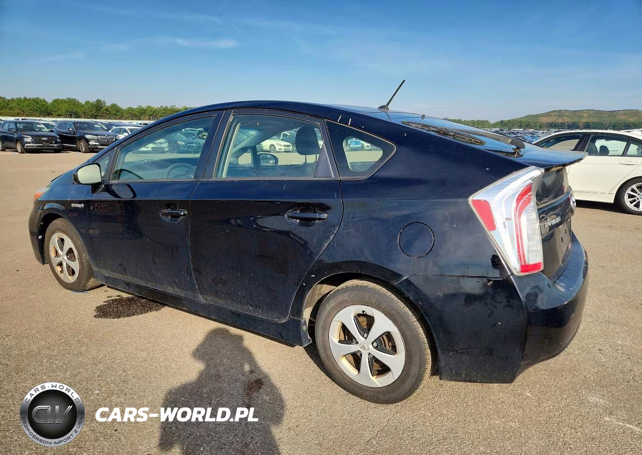 2015 Toyota Prius One VIN:JTDKN3DU2F1913337 - 2