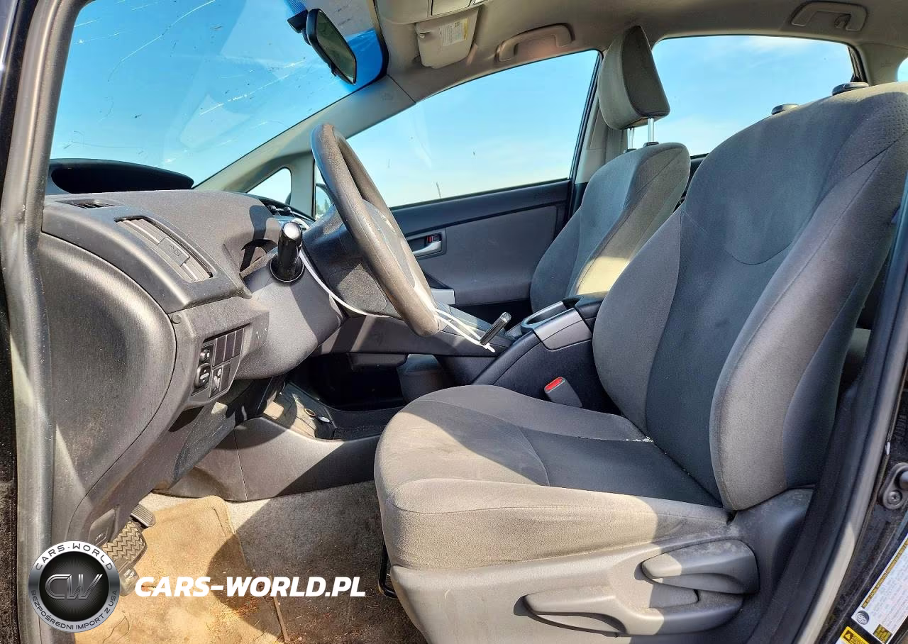 2015 Toyota Prius One VIN:JTDKN3DU2F1913337 - 7