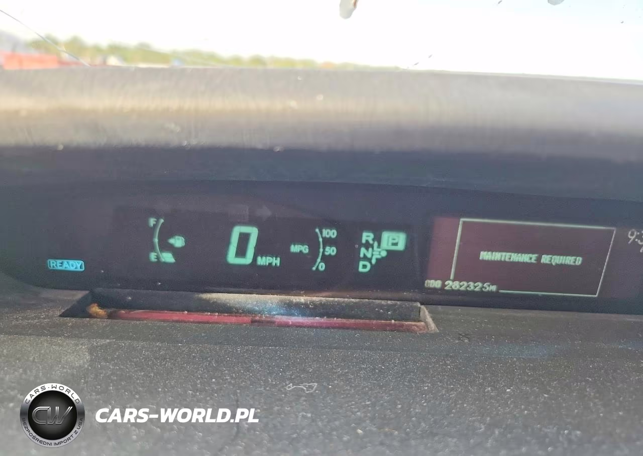 2015 Toyota Prius One VIN:JTDKN3DU2F1913337 - 9