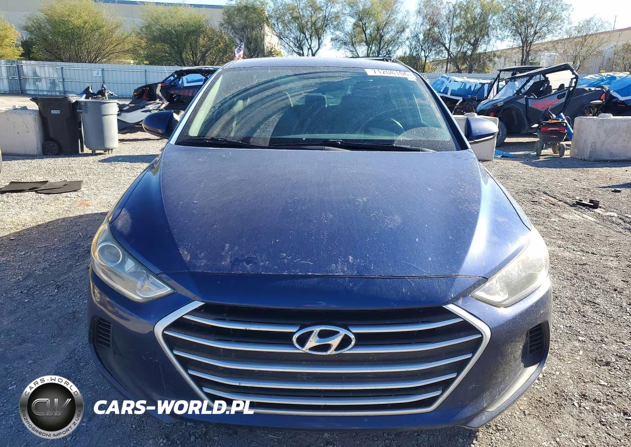 2018 Hyundai Elantra Se VIN:5NPD74LF8JH255617 - 5