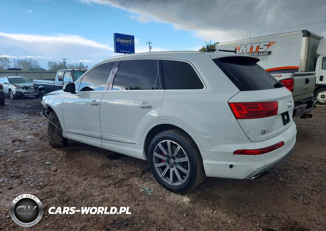 2018 Audi Q7 Premium Plus VIN:WA1LAAF70JD004798 - 2