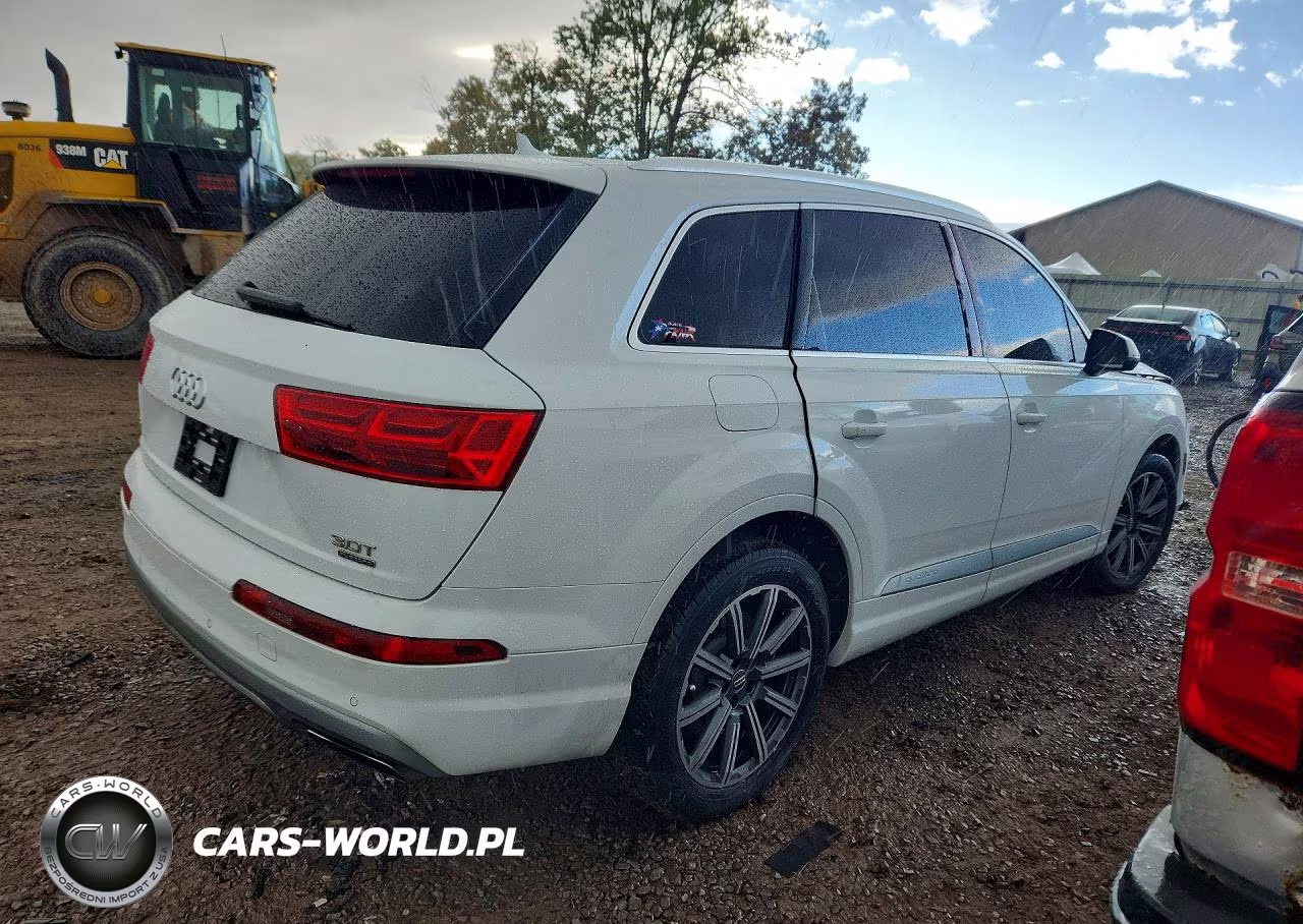 2018 Audi Q7 Premium Plus VIN:WA1LAAF70JD004798 - 3