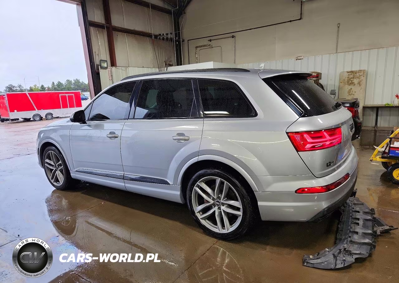 2018 Audi Q7 Prestige VIN:WA1VAAF70JD054898 - 2