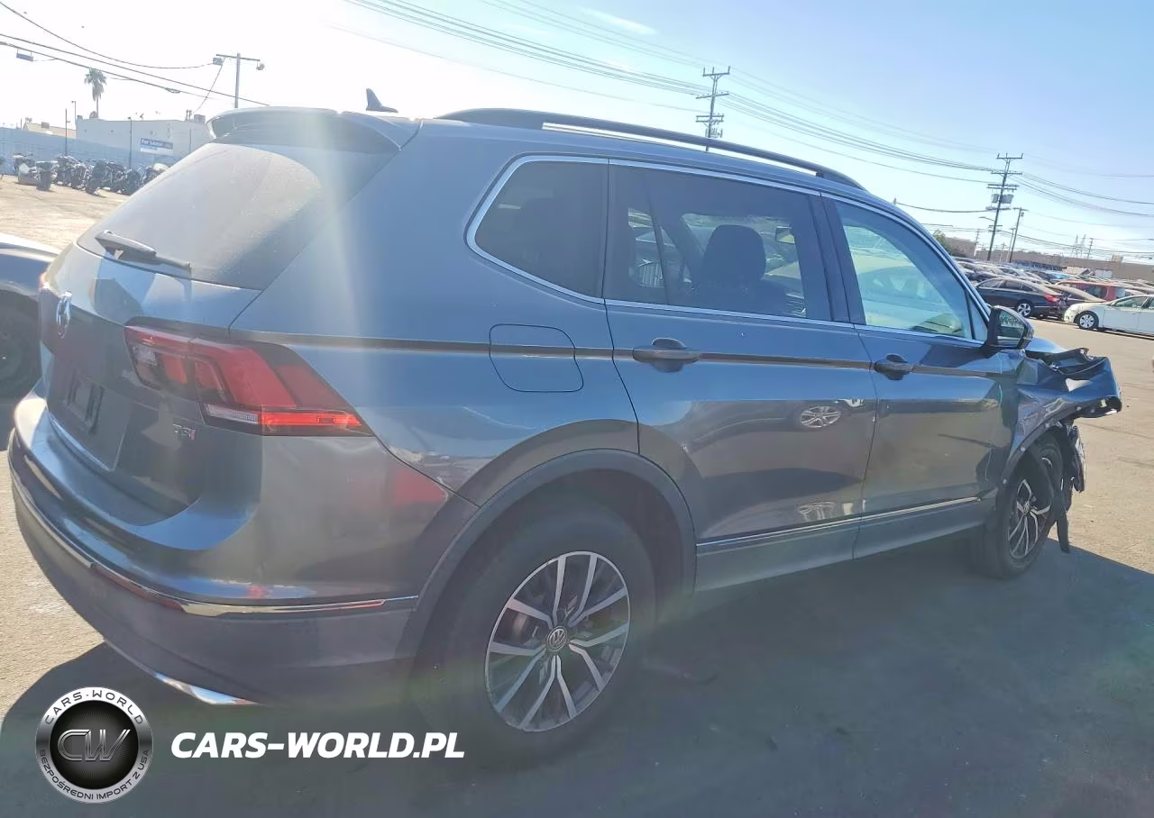 2018 Volkswagen Tiguan Se VIN:3VV3B7AX6JM192472 - 3
