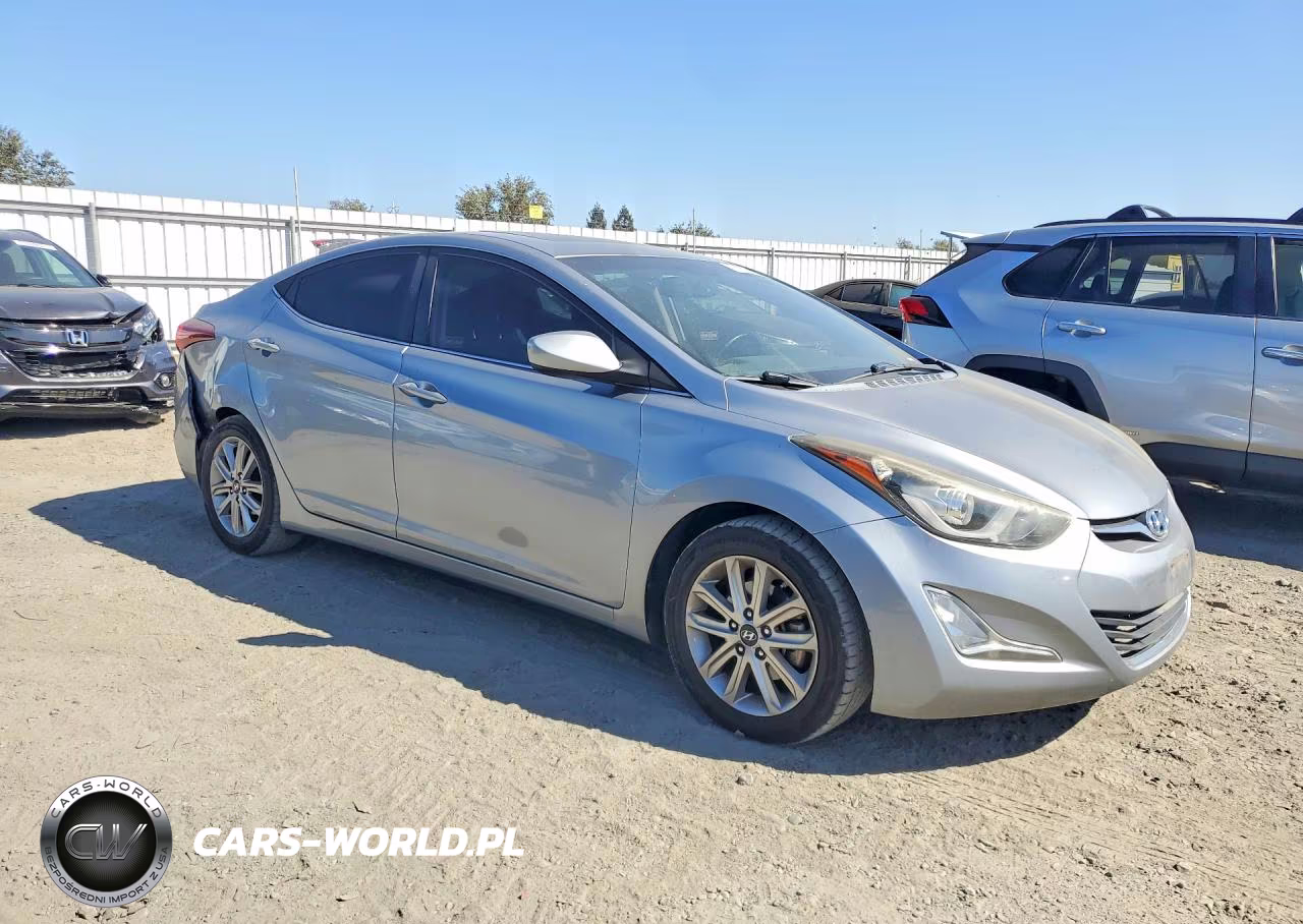2015 Hyundai Elantra Se VIN:5NPDH4AE3FH548596 - 4