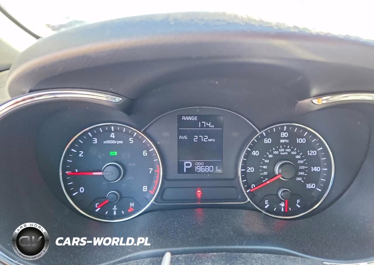 2016 Kia Forte Lx VIN:KNAFK4A66G5550571 - 9