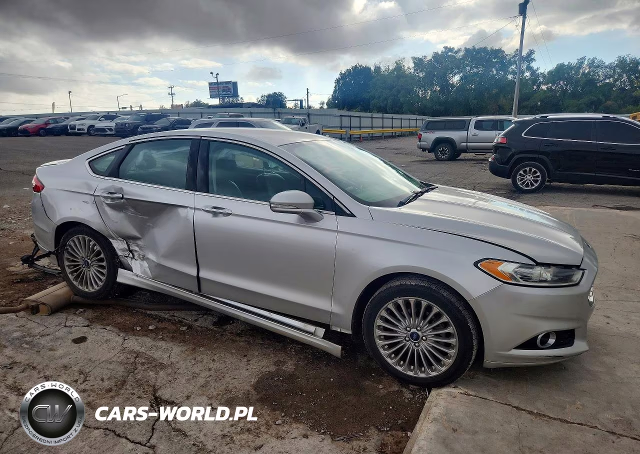 2014 Ford Fusion Titanium VIN:3FA6P0K91ER257683 - 4