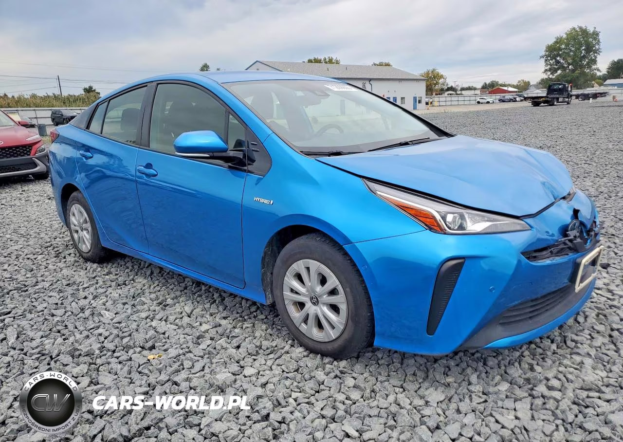 2020 Toyota Prius Le VIN:JTDKARFU9L3104381 - 4