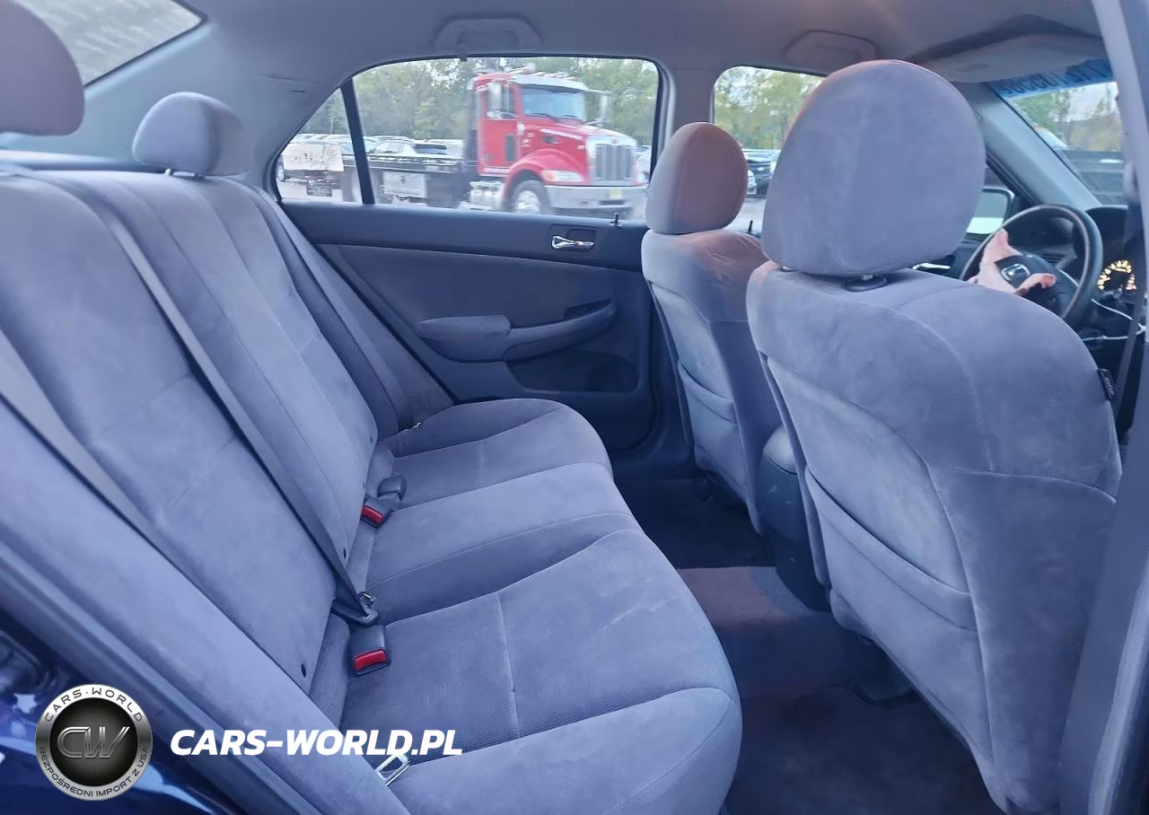2007 Honda Accord Value VIN:JHMCM56127C020207 - 10