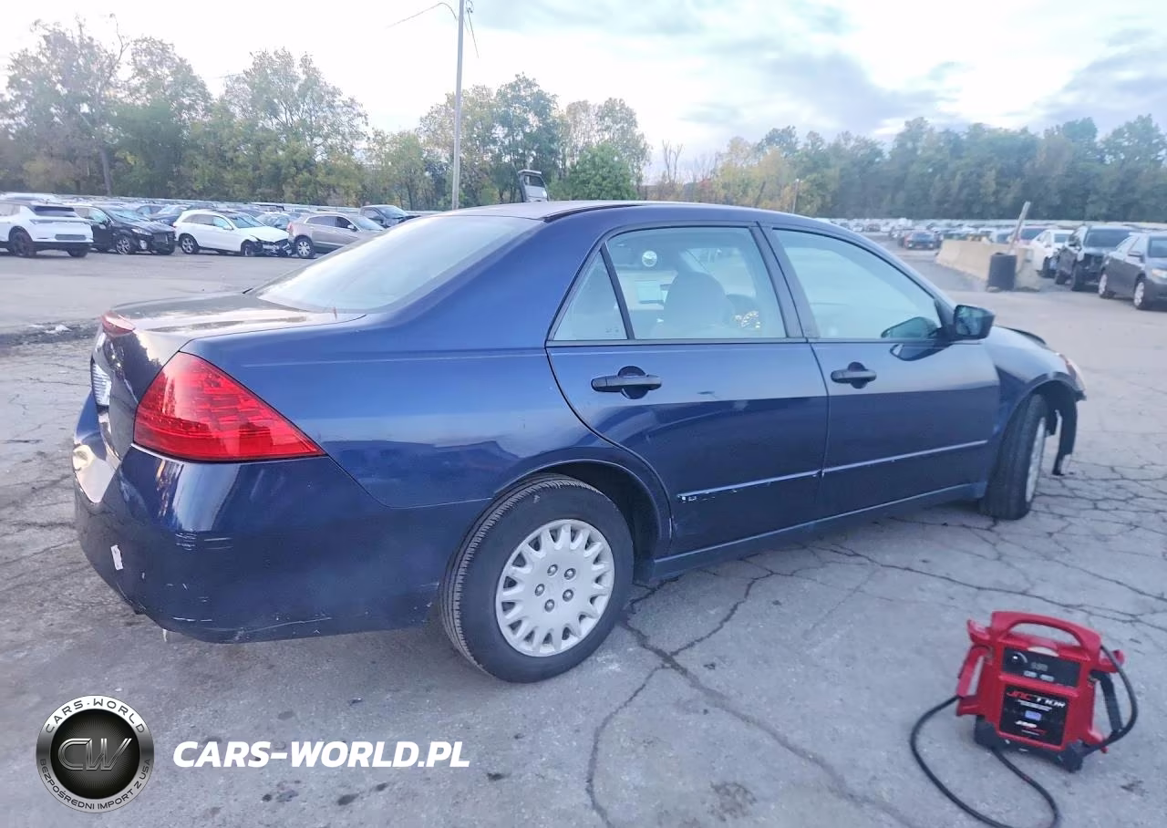 2007 Honda Accord Value VIN:JHMCM56127C020207 - 3