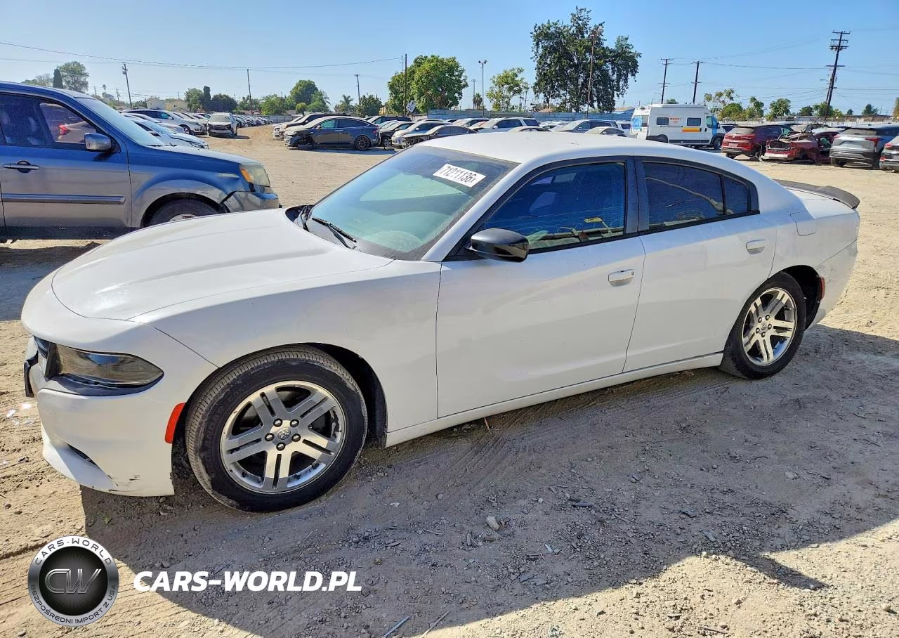 2015 Dodge Charger Se