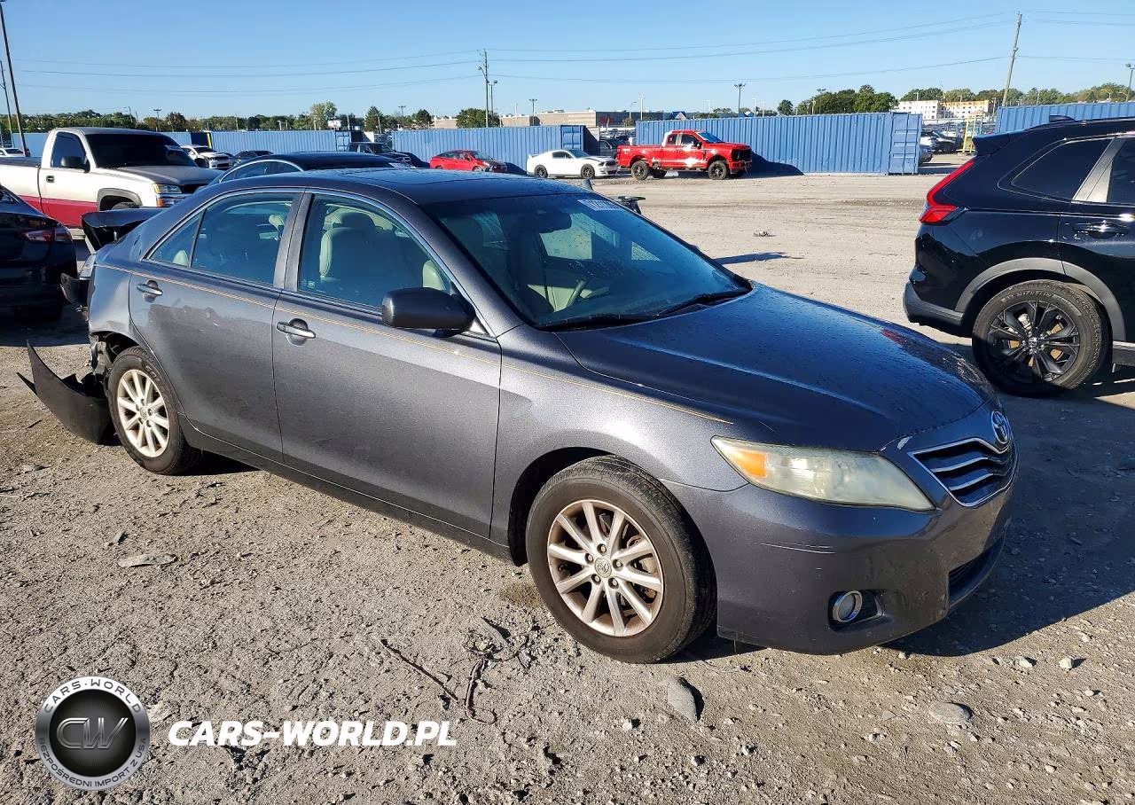 2011 Toyota Camry Xle VIN:4T1BF3EK1BU207149 - 4