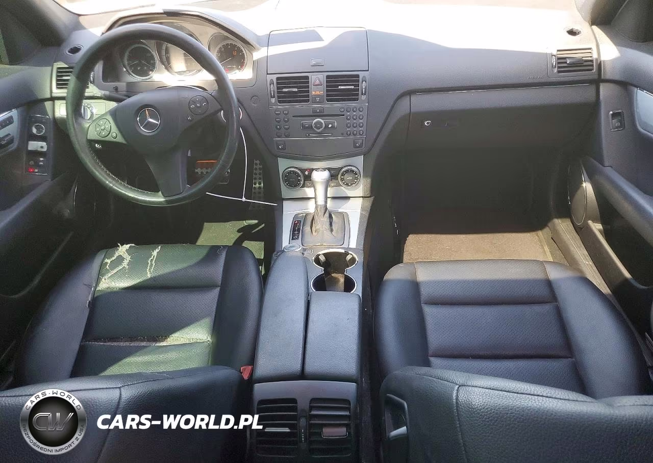 2010 Mercedes-Benz C 300 4Matic VIN:WDDGF8BB5AR093448 - 8