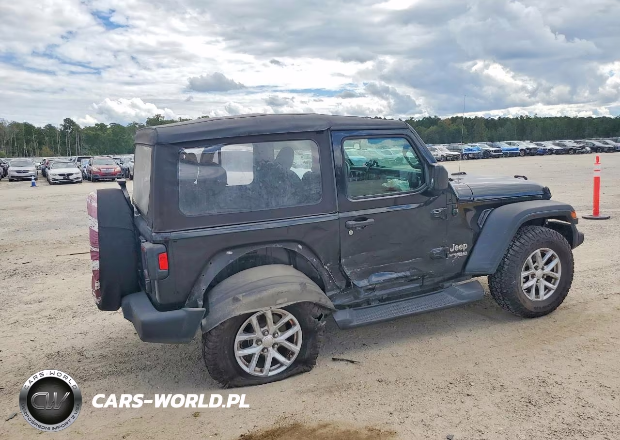 2018 Jeep Wrangler Sport VIN:1C4GJXAG4JW276048 - 3