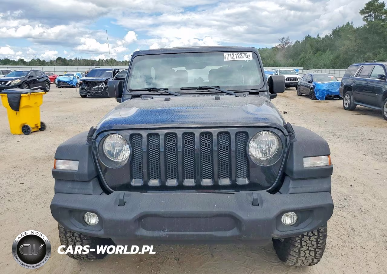 2018 Jeep Wrangler Sport VIN:1C4GJXAG4JW276048 - 5