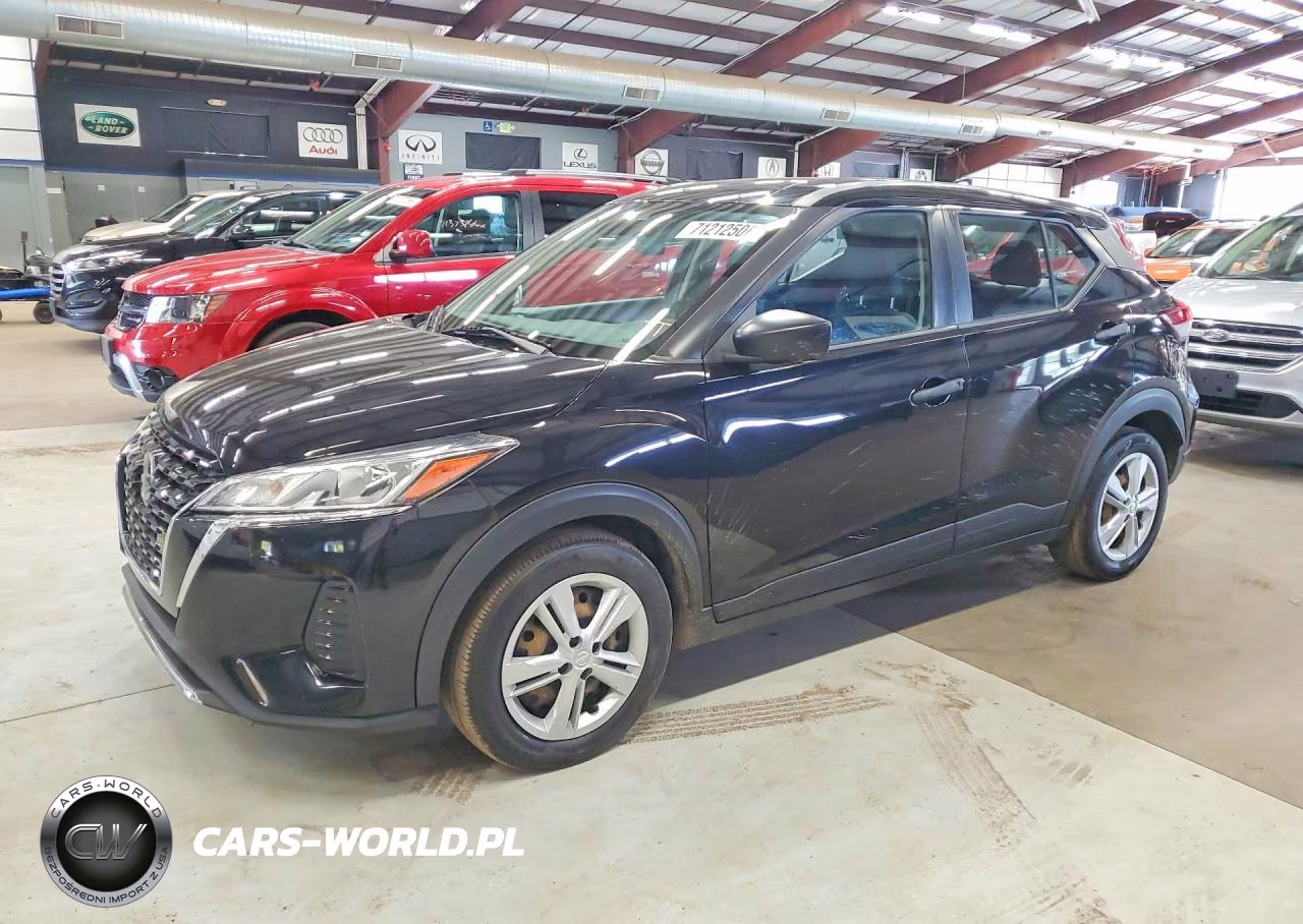 2021 Nissan Kicks S