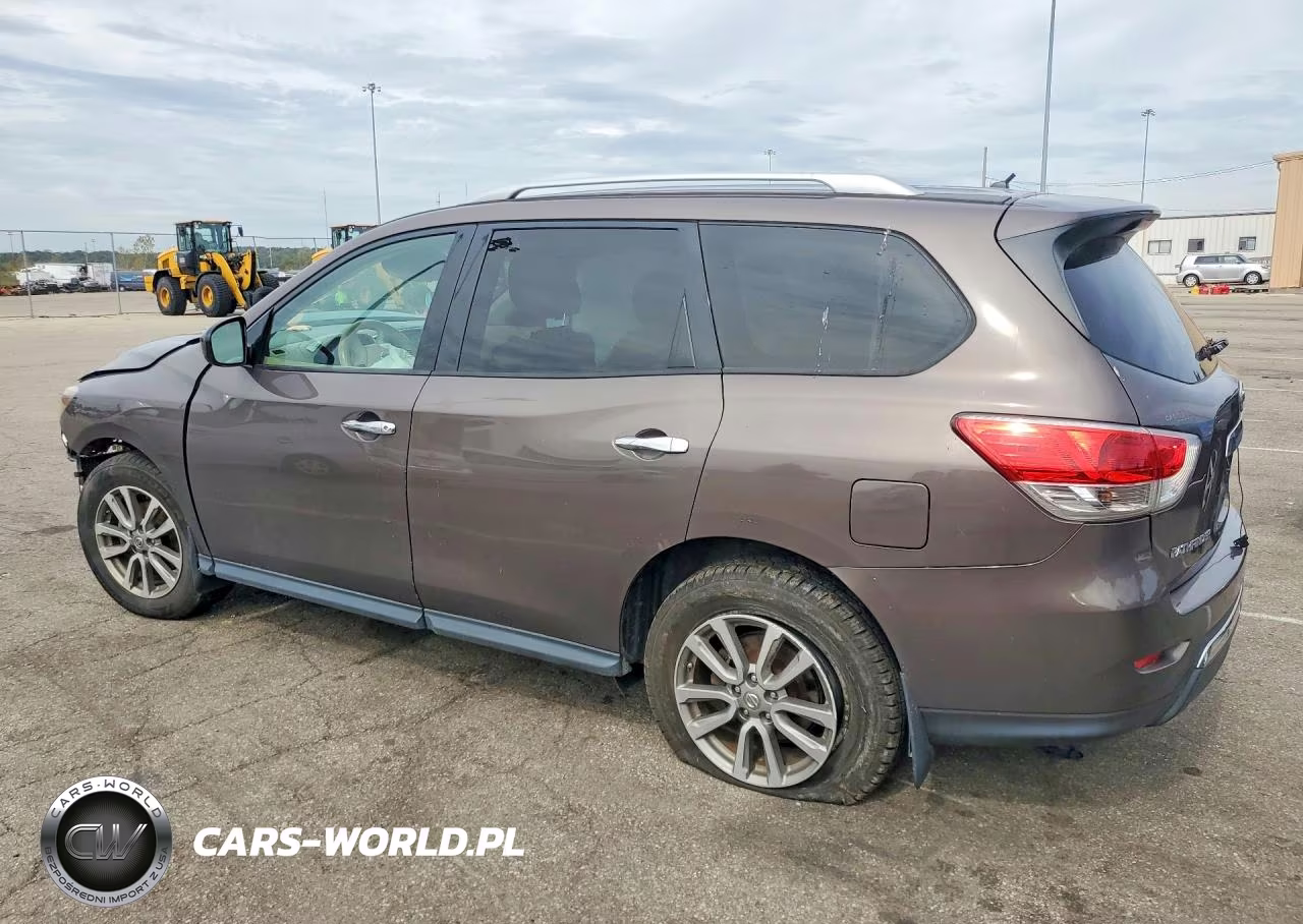 2015 Nissan Pathfinder S VIN:5N1AR2MM7FC679982 - 2