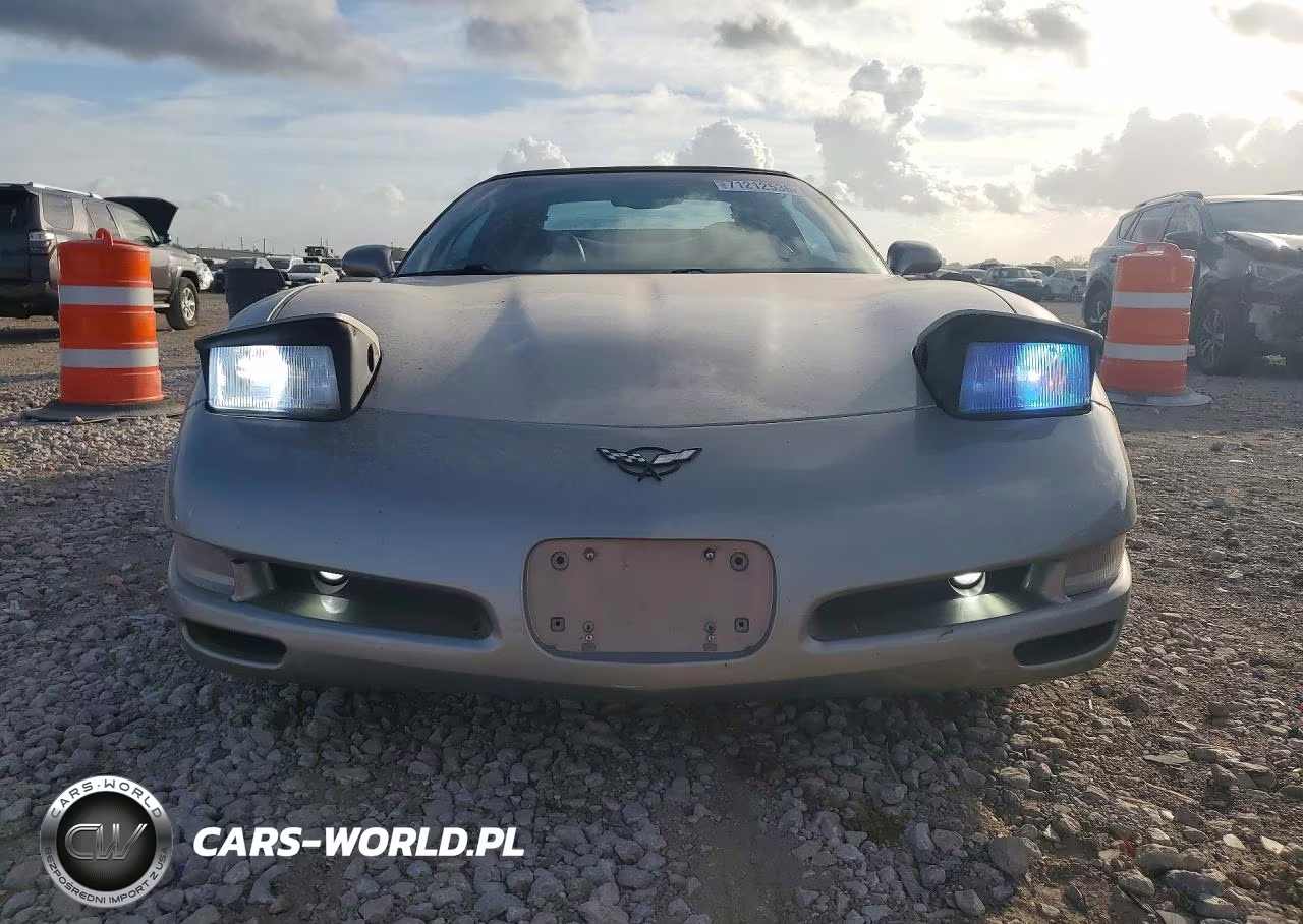 2000 Chevrolet Corvette VIN:1G1YY32G4Y5129972 - 5