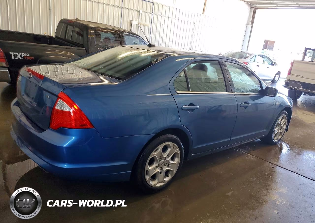2010 Ford Fusion Se VIN:3FAHP0HA2AR220419 - 3