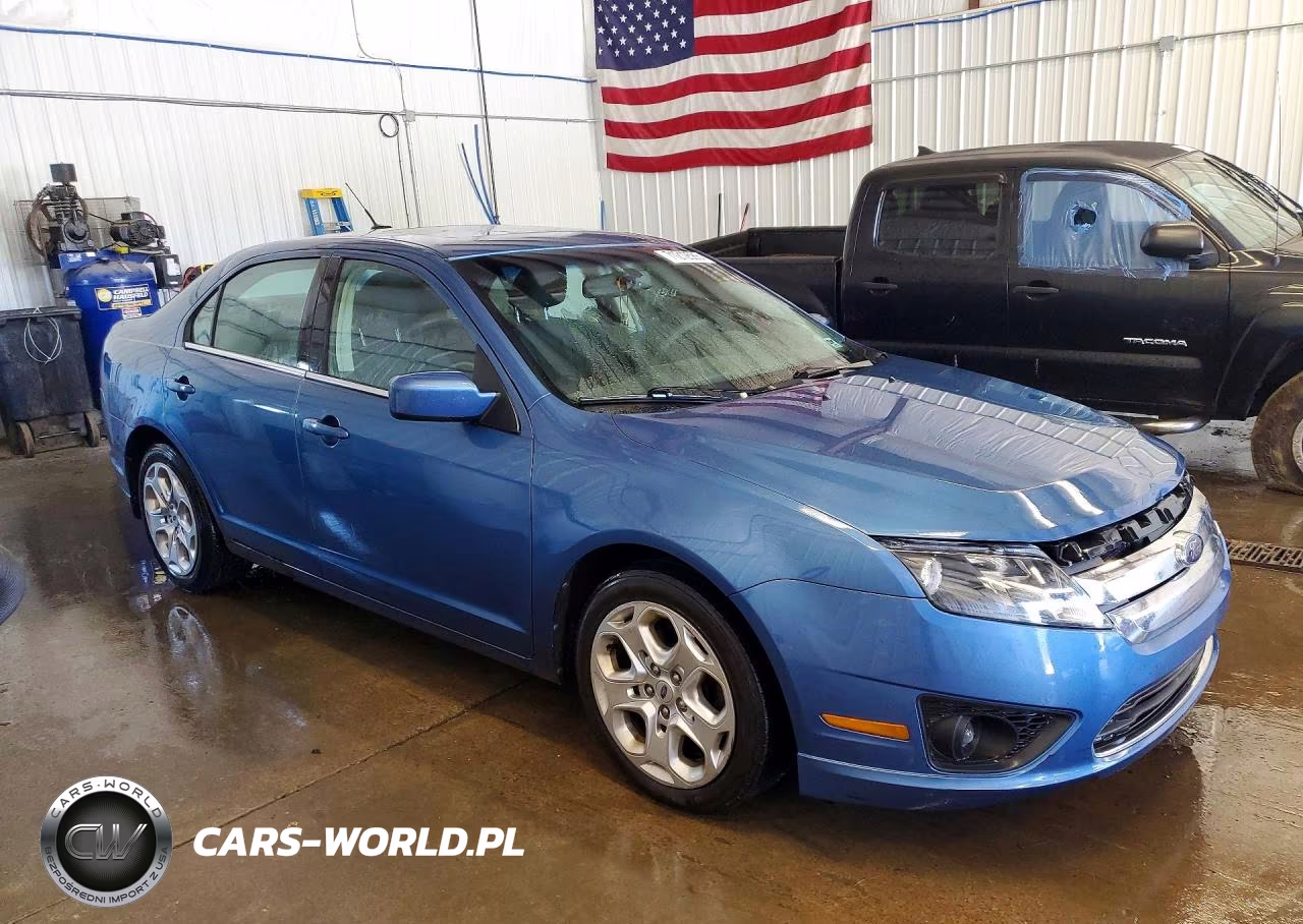2010 Ford Fusion Se VIN:3FAHP0HA2AR220419 - 4