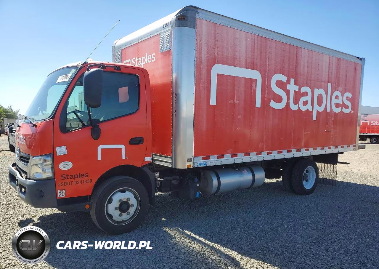 2018 Hino 195