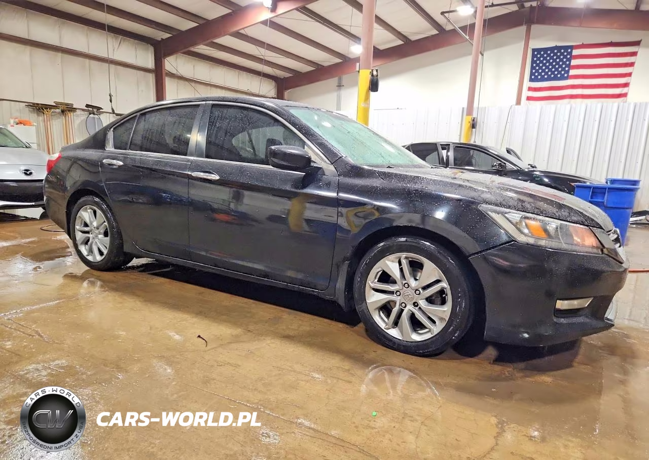 2015 Honda Accord Sport VIN:1HGCR2F56FA088705 - 4