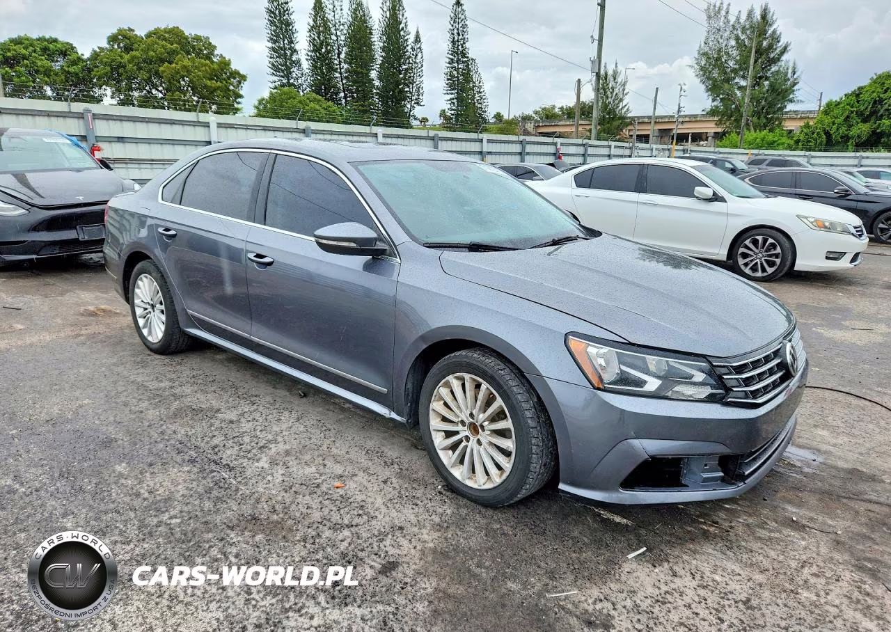 2017 Volkswagen Passat Se VIN:1VWBT7A31HC057283 - 4