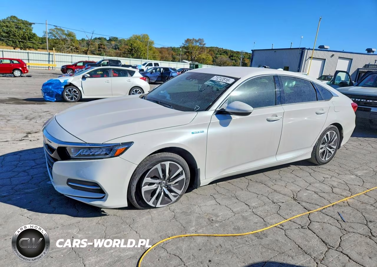 2019 Honda Accord Hybrid VIN:1HGCV3F18KA015828 - 1