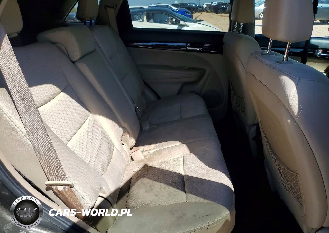 2012 Kia Sorento Lx VIN:5XYKTDA28CG224381 - 11