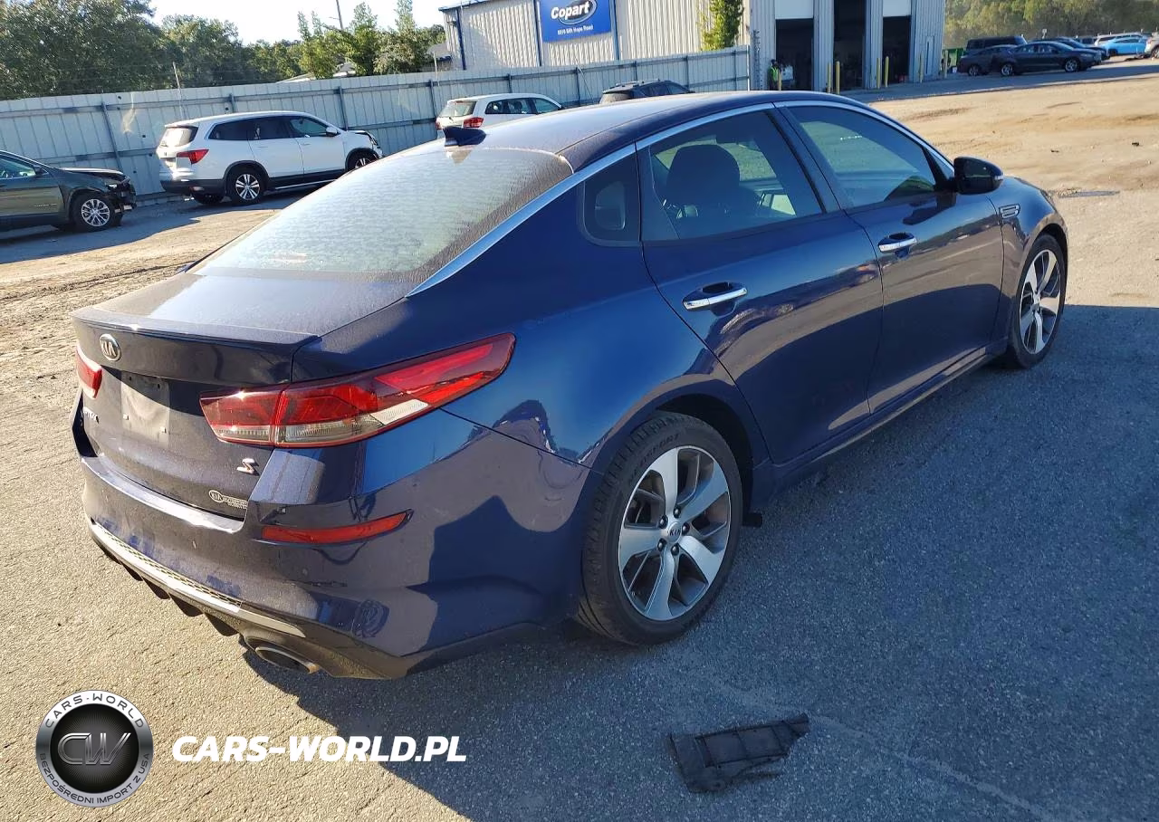 2020 Kia Optima S VIN:5XXGT4L36LG408623 - 3