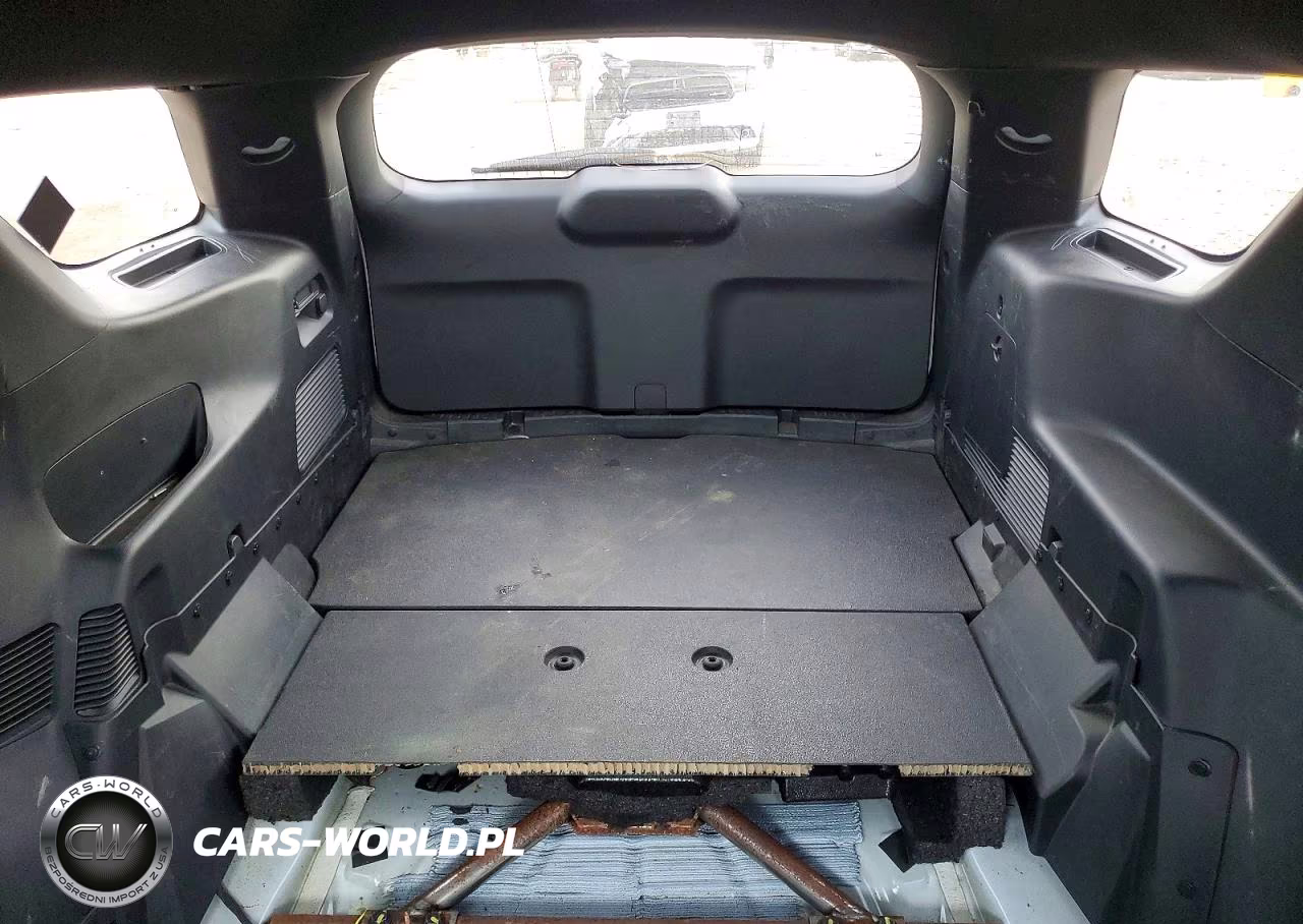 2023 Ford Explorer Police Interceptor VIN:1FM5K8AB9PGA80992 - 10