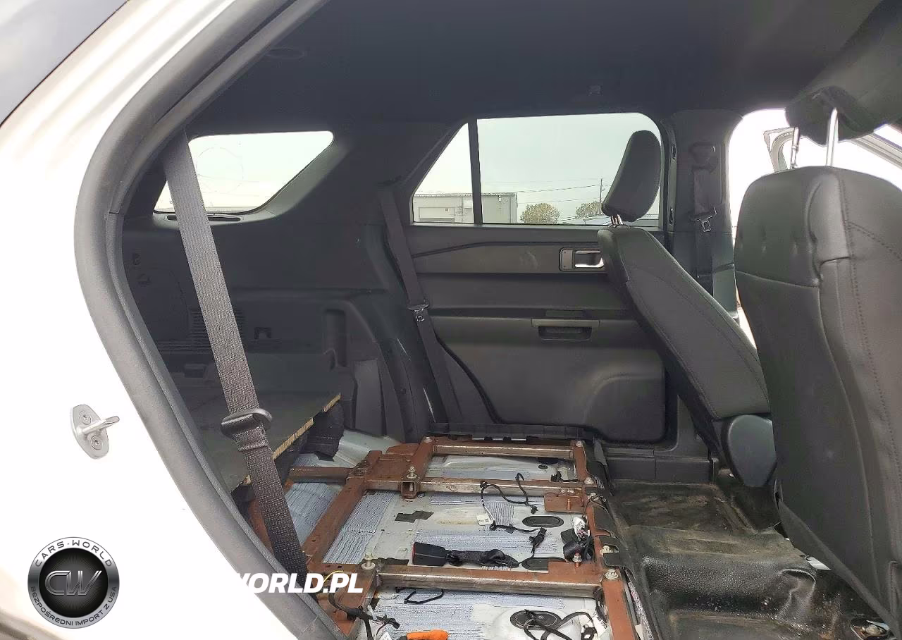 2023 Ford Explorer Police Interceptor VIN:1FM5K8AB9PGA80992 - 11
