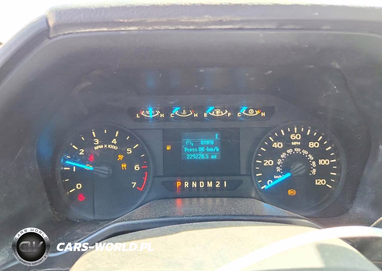 2016 Ford F150 VIN:1FTMF1EF2GKF26289 - 9