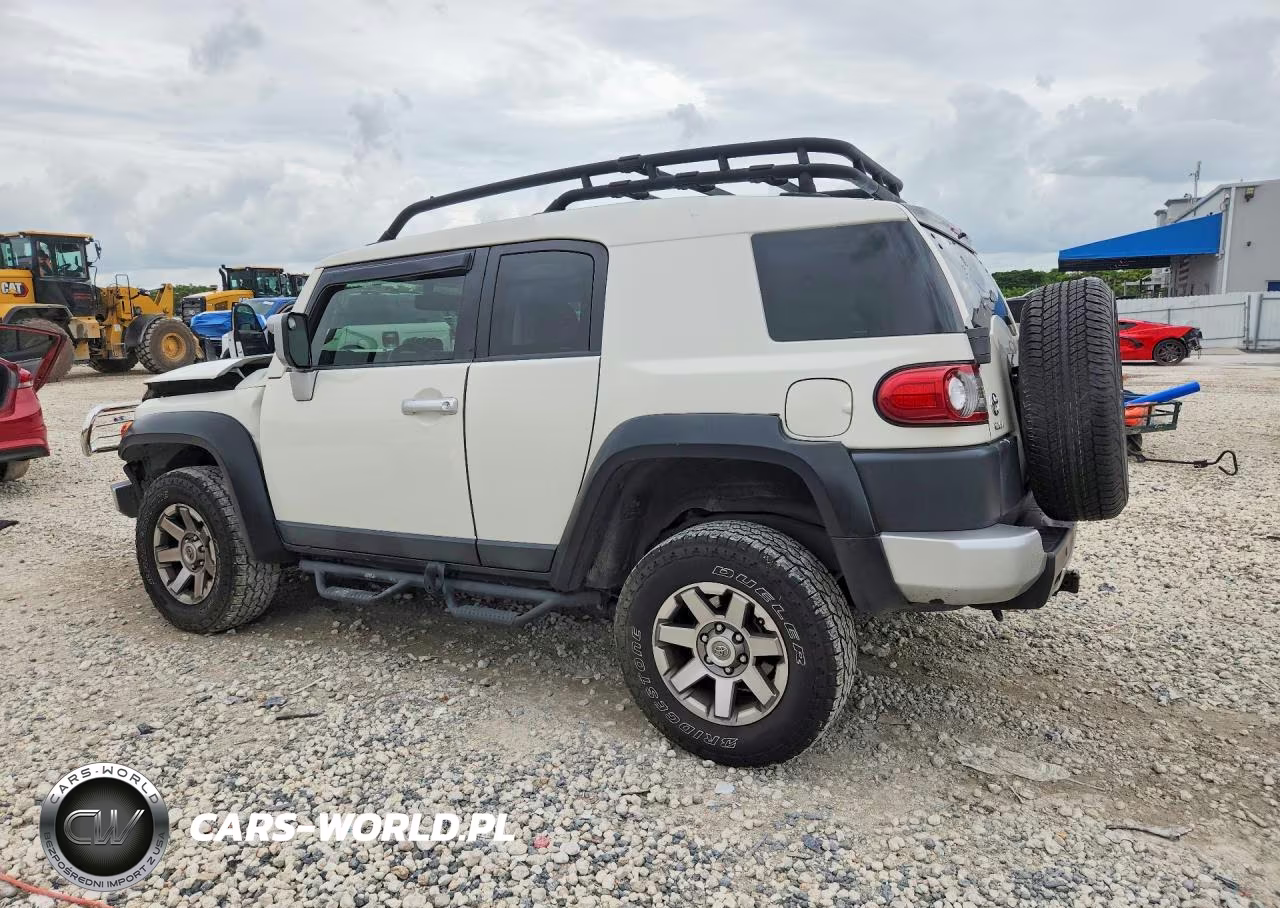 2014 Toyota Fj Cruiser Base VIN:JTEBU4BF3EK184332 - 2