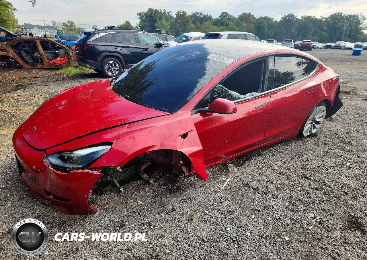 2022 Tesla Model 3 VIN:5YJ3E1EAXNF370418 - 1