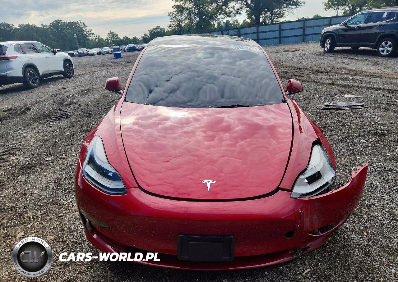 2022 Tesla Model 3 VIN:5YJ3E1EAXNF370418 - 5